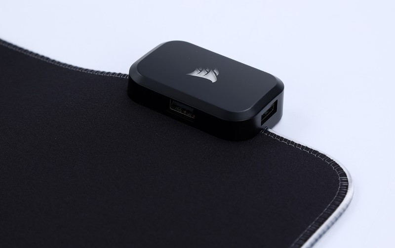 游戏党外设升级必备，美商海盗船K70 RGB PRO+ 圣剑SABRE有线鼠标使用分享