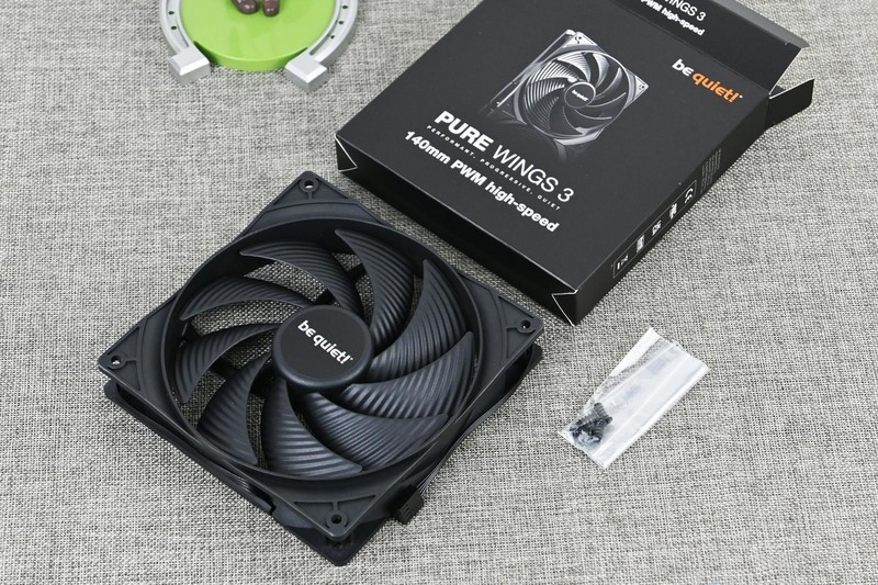 德商德静界PURE WINGS3 14CM风扇开箱试玩：创新高效散热设计