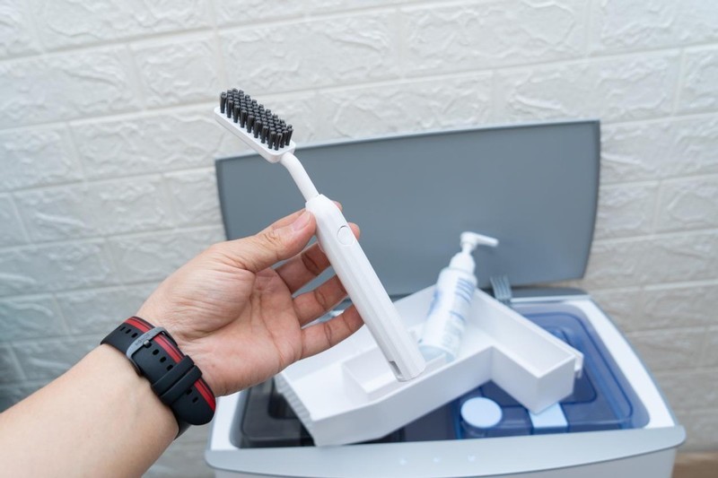 全自动扫拖跃进智能语音时代，科沃斯地宝T10 TURBO使用体验