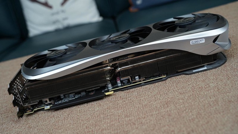 用ChatGPT写配置单靠谱吗？Ai配机PK人工配机打造的高端生产力主机