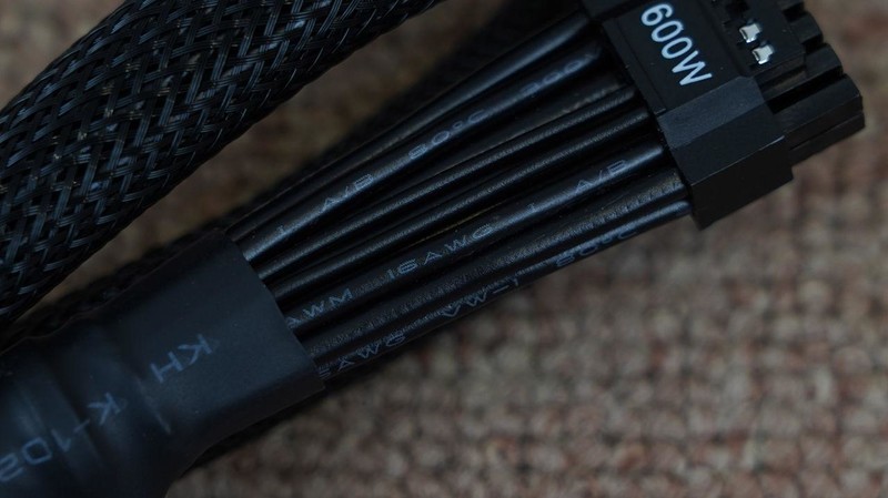 用ChatGPT写配置单靠谱吗？Ai配机PK人工配机打造的高端生产力主机