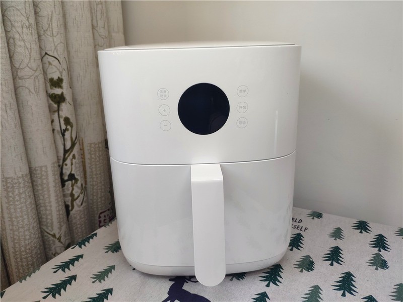 米家智能空气炸锅4.5L——烹饪免翻面，一键轻松炸万物，懒人必备