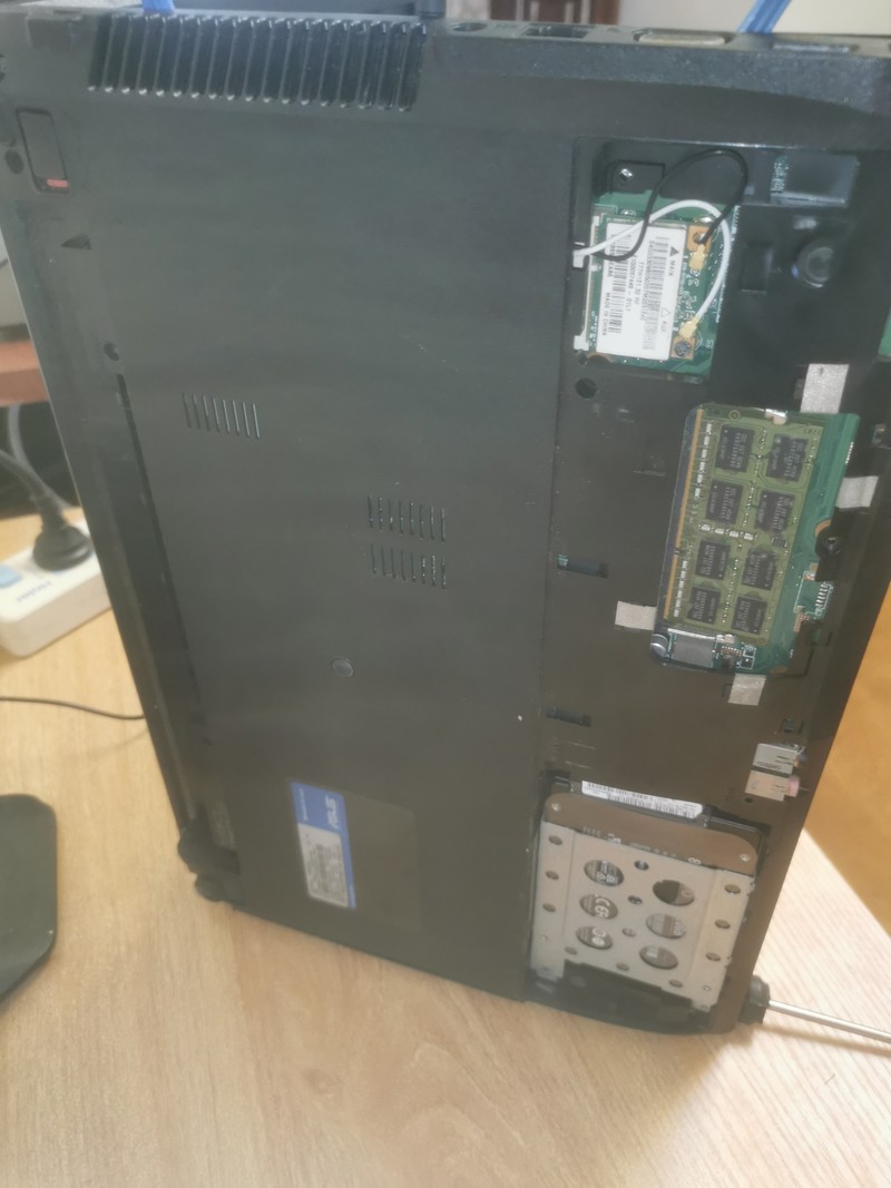 拆机大难题：华硕x84h键盘拆不下来