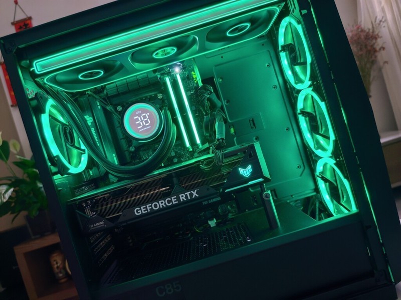 首创水冷连体式风扇，乔思伯TH-360水冷散热器颜值与性能兼顾