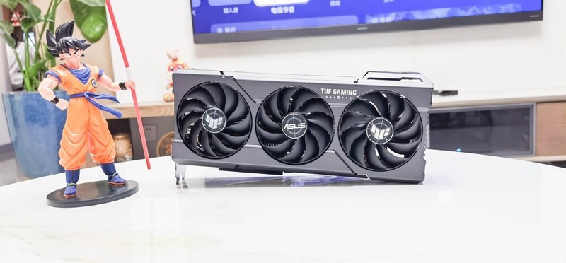 首创水冷连体式风扇，乔思伯TH-360水冷散热器颜值与性能兼顾