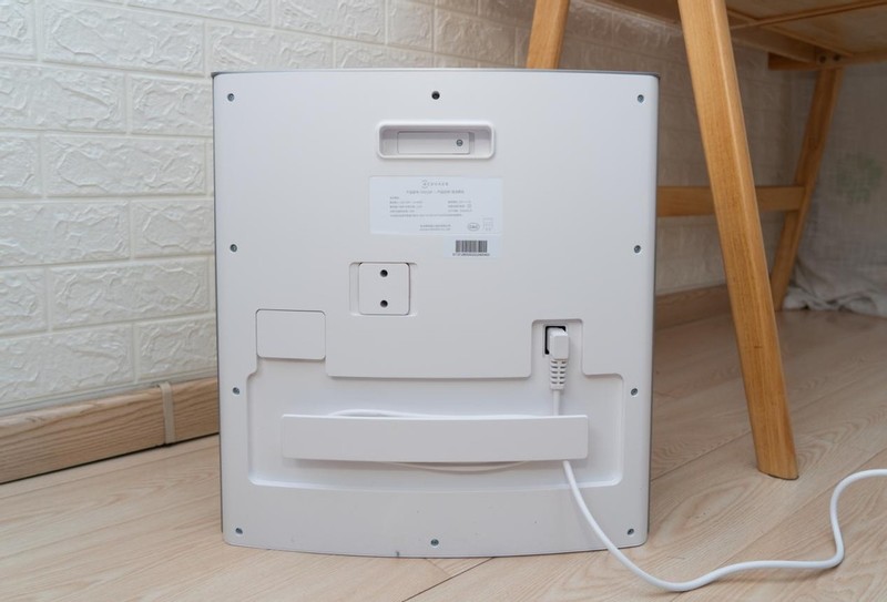 全自动扫拖跃进智能语音时代，科沃斯地宝T10 TURBO使用体验