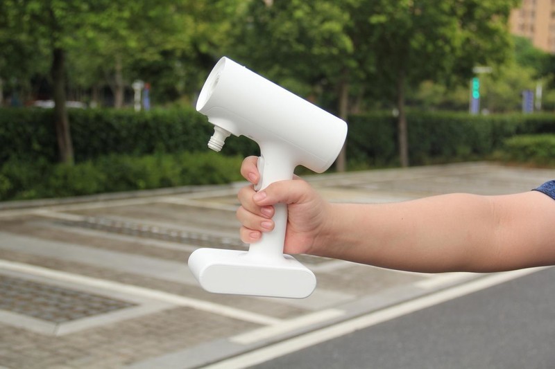 米家无线洗车机，充一次电MPV都可以轻松洗好