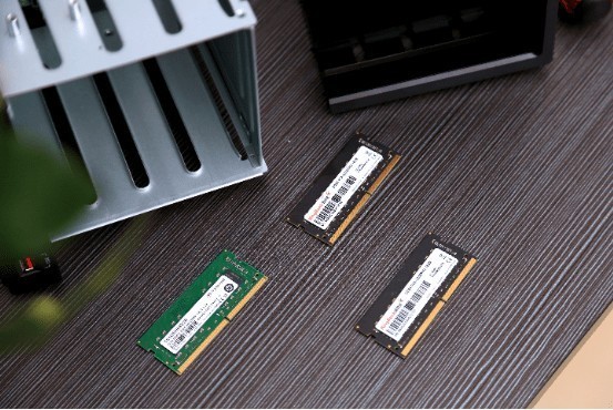 存储升级+折腾Kodi教程，解锁威联通TS-464C2的更多玩法