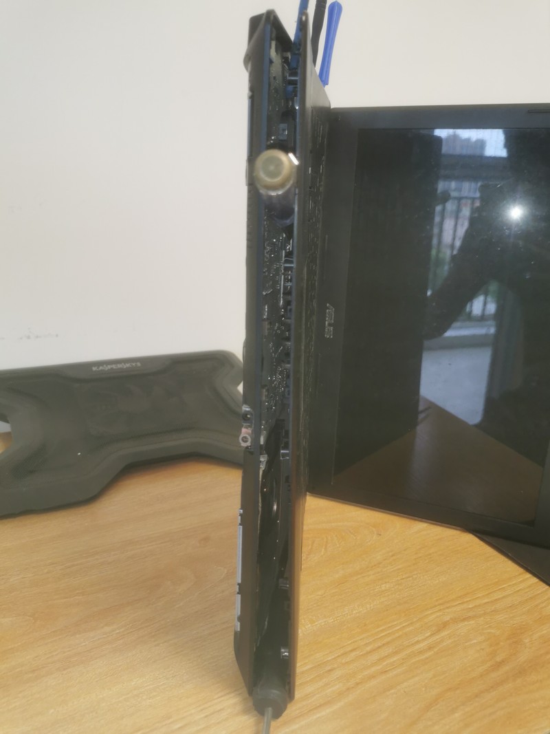 拆机大难题：华硕x84h键盘拆不下来