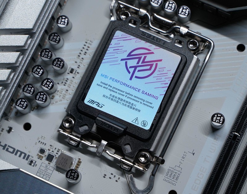 纯白战神来临 微星MPG Z890 EDGE TI WIFI主板开箱