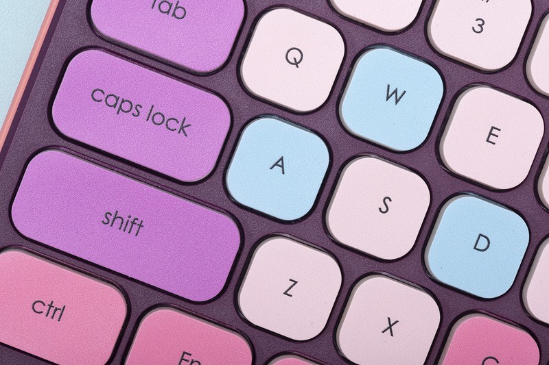 分不清色号的直男同样浪漫，给女性朋友推荐高颜值键鼠