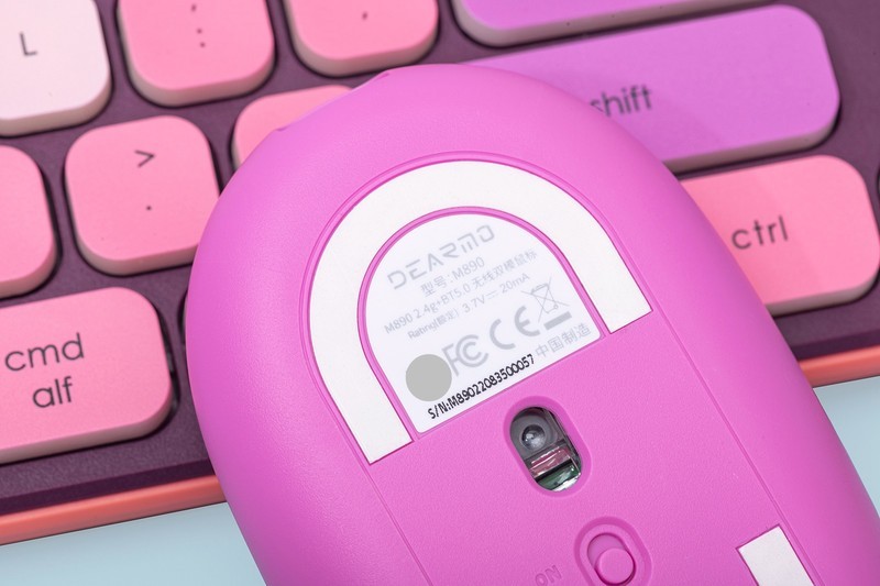 分不清色号的直男同样浪漫，给女性朋友推荐高颜值键鼠