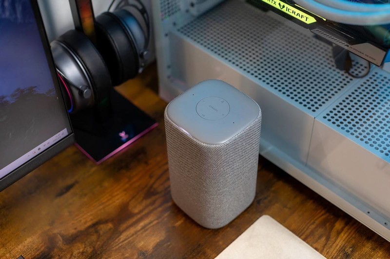 智能家居交互中枢，新一代小米智能音箱，让家更有氛围感