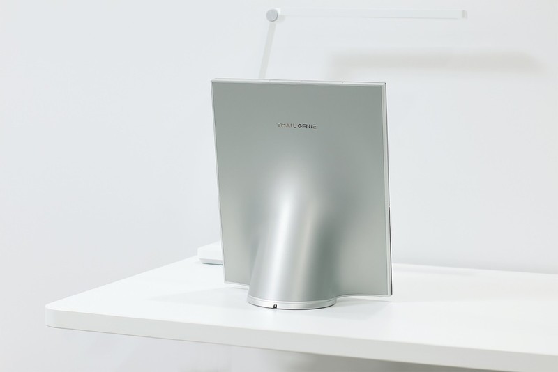 拥有一台大屏幕的天猫精灵是什么体验？天猫精灵V10开箱体验