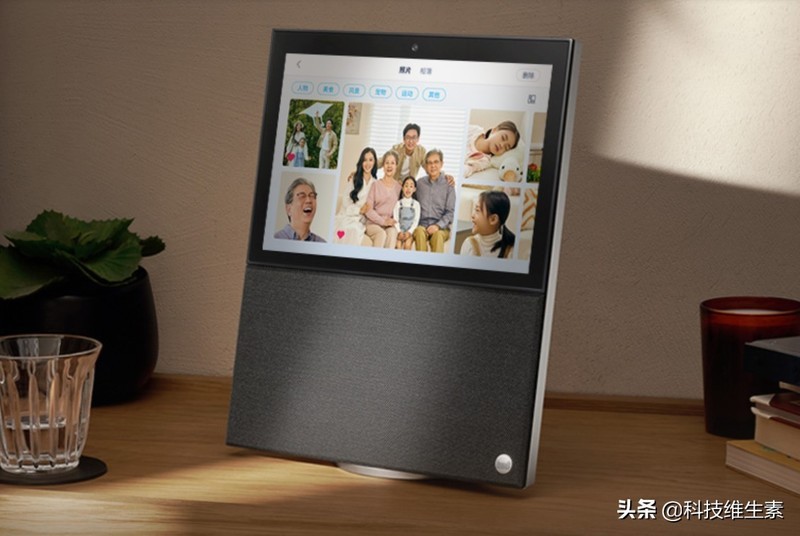 全家人的大屏时代，天猫精灵V10体验报告?