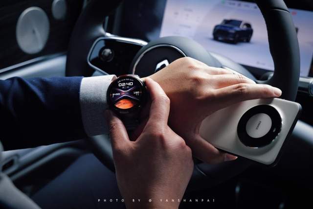 618惊喜献礼父亲节，这几款华为穿戴系列产品不容错过！