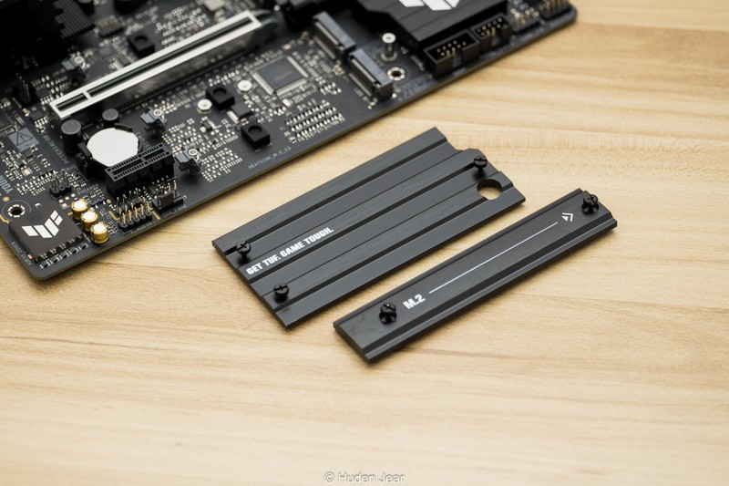 华硕主板发布：开箱图赏拆解TUF GAMING B850M-PLUS WIFI