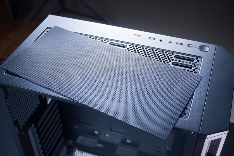 200多元买RGB机箱？应该没比它更合适的了，骨伽双刃装机