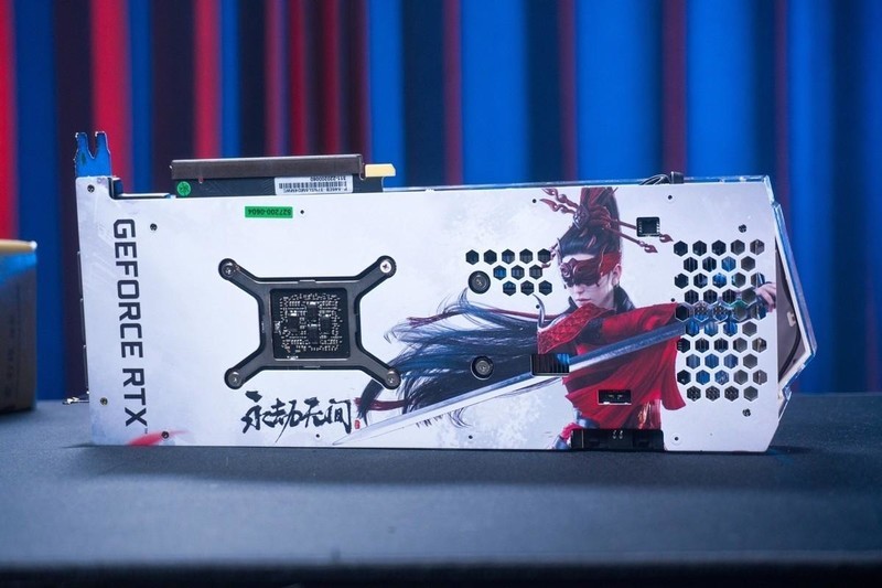200多元买RGB机箱？应该没比它更合适的了，骨伽双刃装机