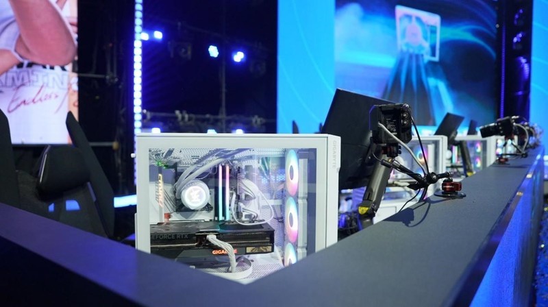 上海电竞大师赛完美落幕，技嘉AORUS助力中国电竞蓬勃发展