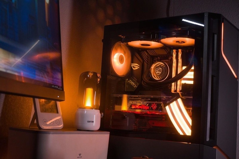 200多元买RGB机箱？应该没比它更合适的了，骨伽双刃装机