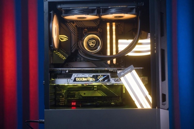 200多元买RGB机箱？应该没比它更合适的了，骨伽双刃装机