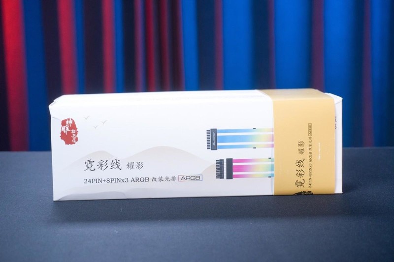 200多元买RGB机箱？应该没比它更合适的了，骨伽双刃装机