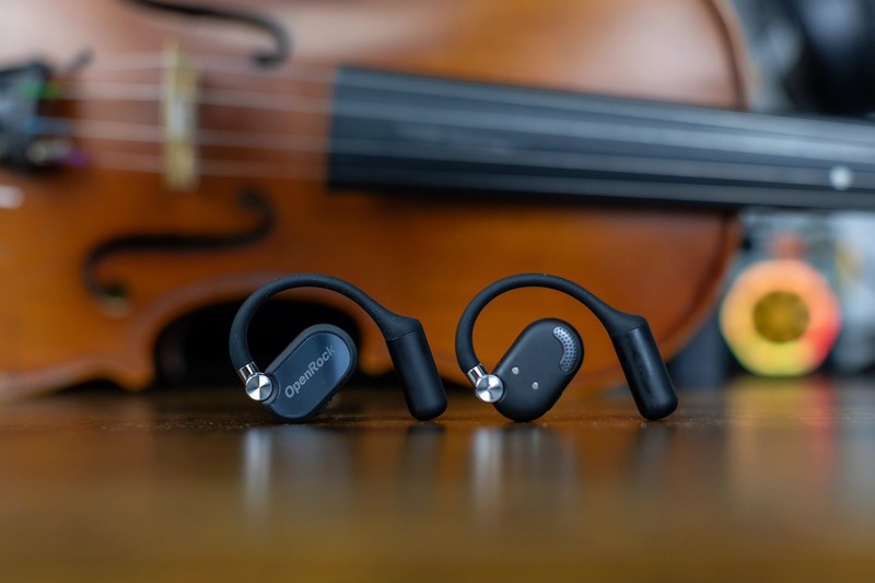 开放式耳机佩戴新体验，开石OpenRock X 双转轴设计久戴也舒适