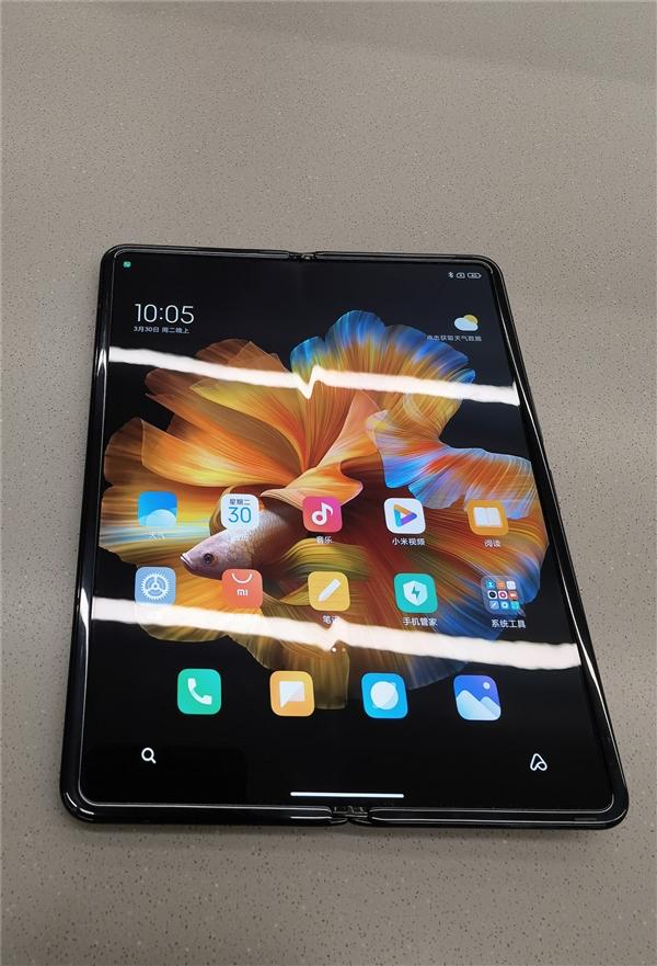 4 评论 收藏 分享 万元折叠屏手机出世，这些功能不用加价买华为，它都能实现