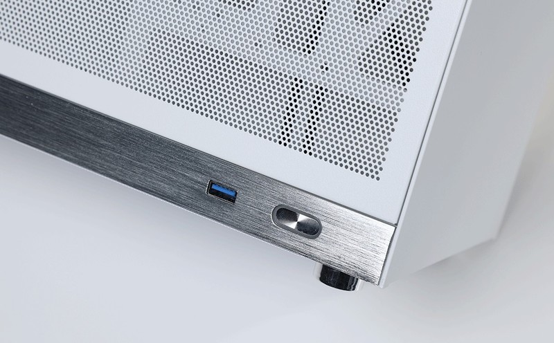 回家过年也要爽玩3A大作，将3080显卡塞进闪鳞S400小机箱攒个便携小钢炮主机