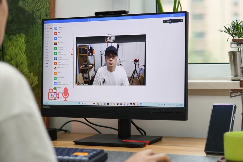 联想T24v-30显示器体验，自带红外高清摄像头，专为网课会议打造