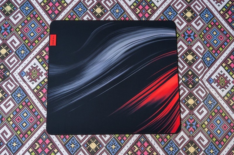 精准操控，掌控战场，YESBASE鼠标垫，职业战队的选择