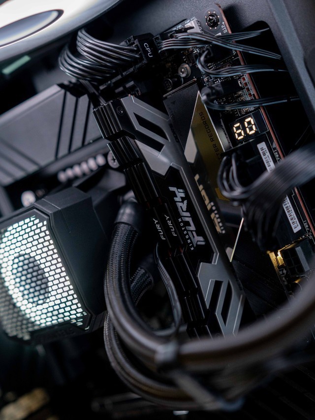 一键9600MHz，微星MEG Z890 UNIFY-X主板傻瓜超频教学