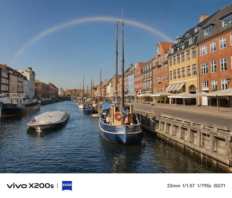 探索全焦段超清画质，vivo X200s尽享细腻人像与远景捕捉