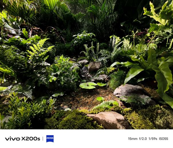 蓝厂最新vivo X200s来了，兼具高颜值与强大性能的全能旗舰