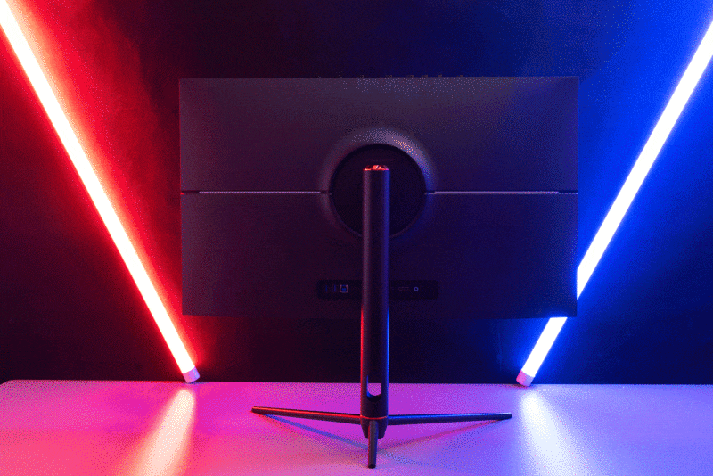 一步到位，4K 144Hz高刷爽快玩，泰坦军团P2SA2V旗舰电竞显示器