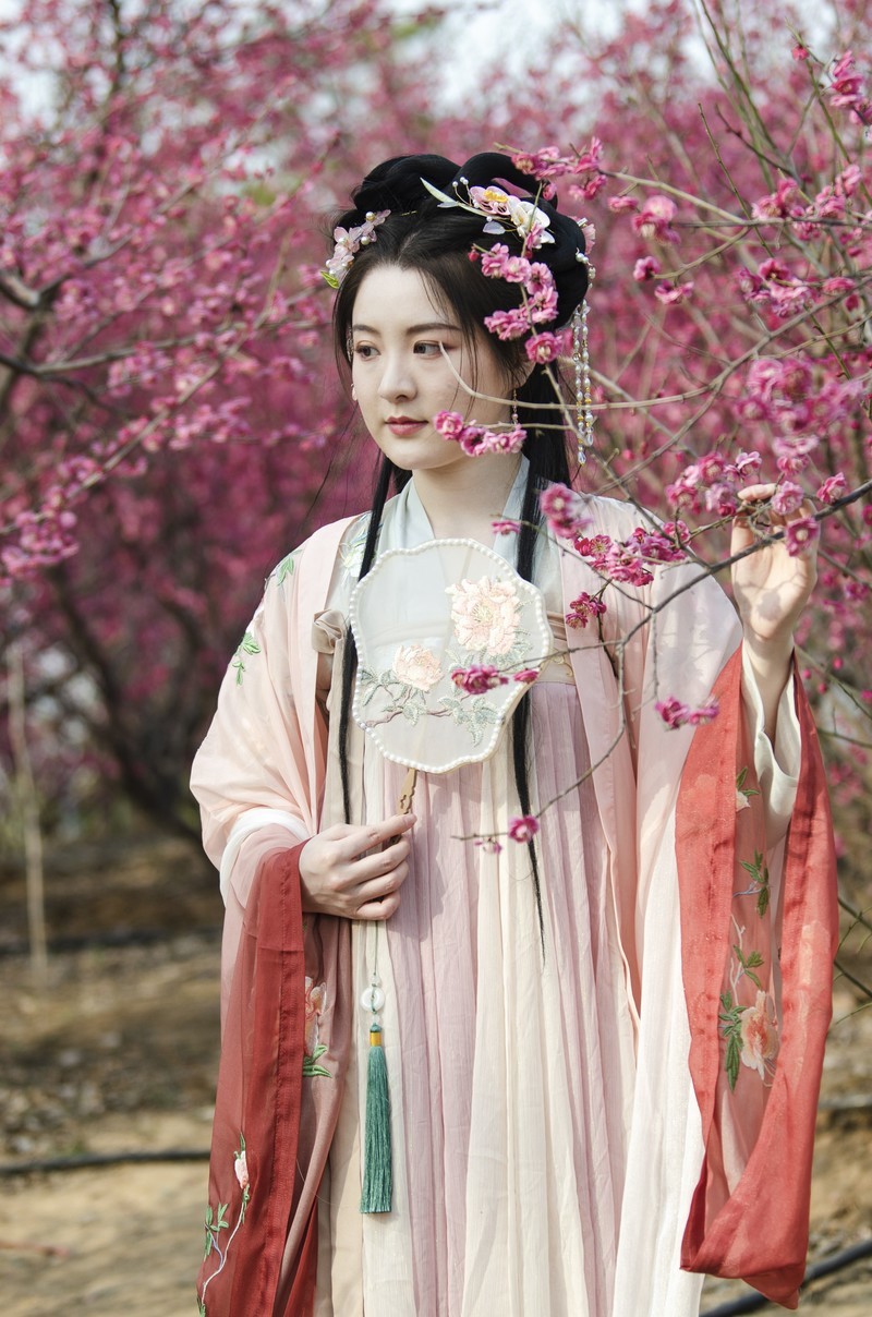 【原创】谁说尼康不能拍妹子