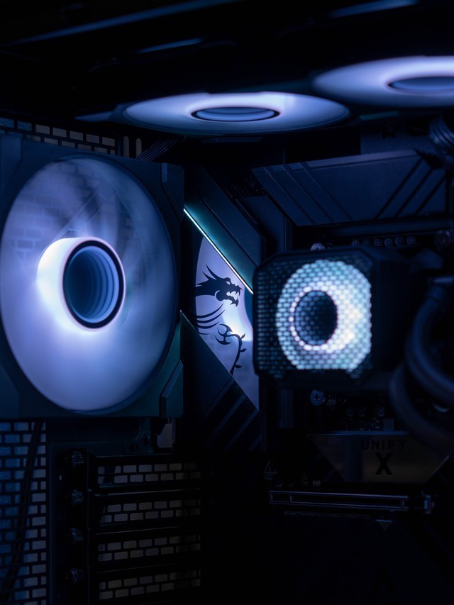 一键9600MHz，微星MEG Z890 UNIFY-X主板傻瓜超频教学