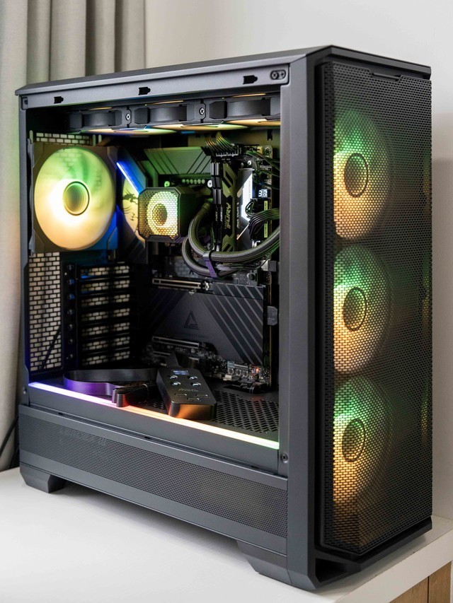 一键9600MHz，微星MEG Z890 UNIFY-X主板傻瓜超频教学