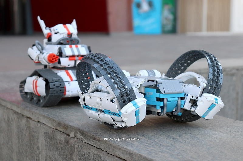 编程要从娃娃抓起？OneBot反履机甲积木机器人，快乐早教速成码农