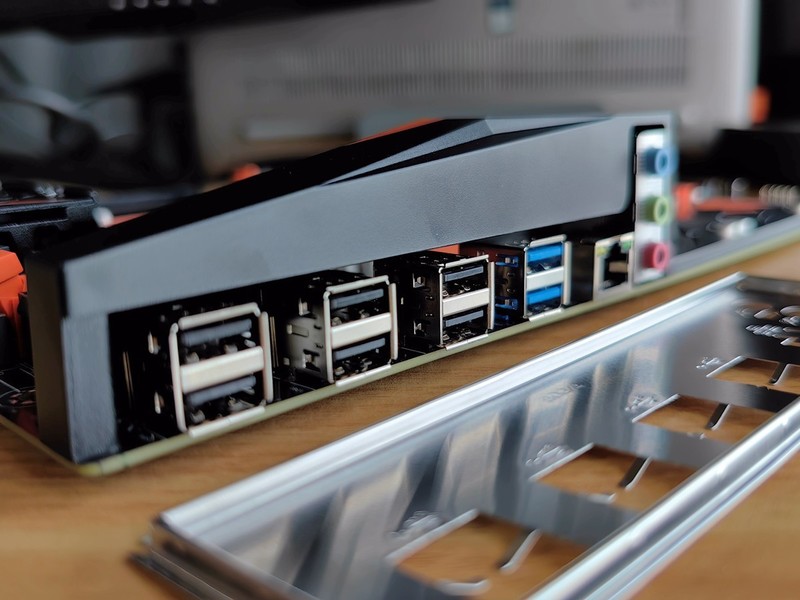 华南X99-BD4主板+E5-2666 V3：让您有不一样的体验！|华南金牌