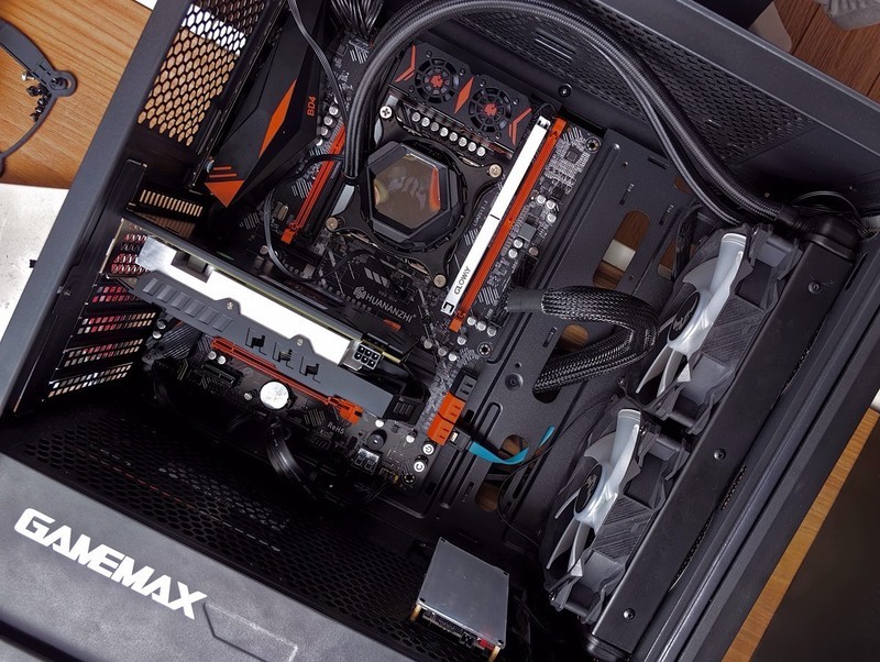 华南X99-BD4主板+E5-2666 V3：让您有不一样的体验！|华南金牌