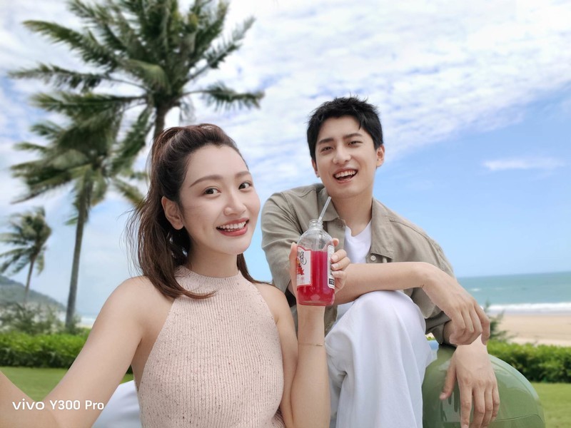 旗舰级实力尽显，国民手机再升级——vivo Y300 Pro全面评测