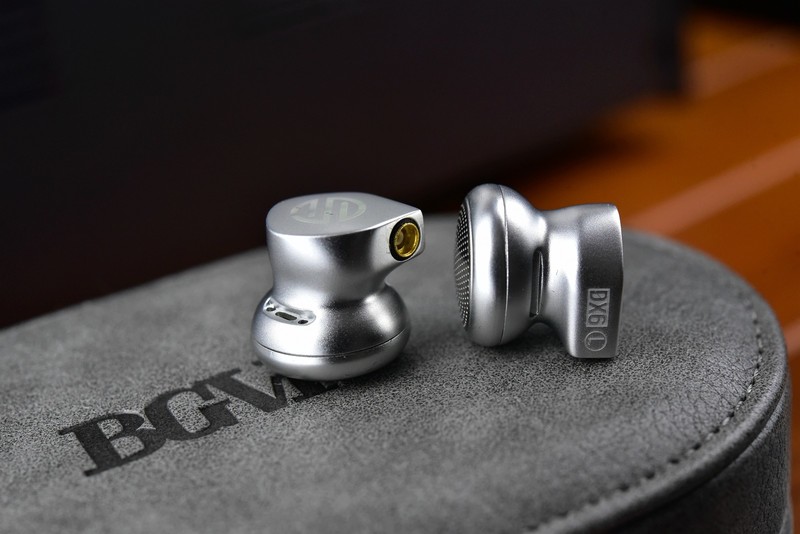 既有上古平头塞的人声风味，又有新派平头塞的素质！BGVP DX6简评