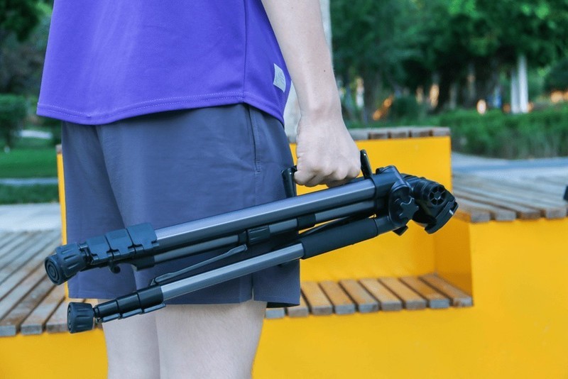 新手拍摄务必选对三脚架！百元相机三脚架体验，真的不是越贵越好