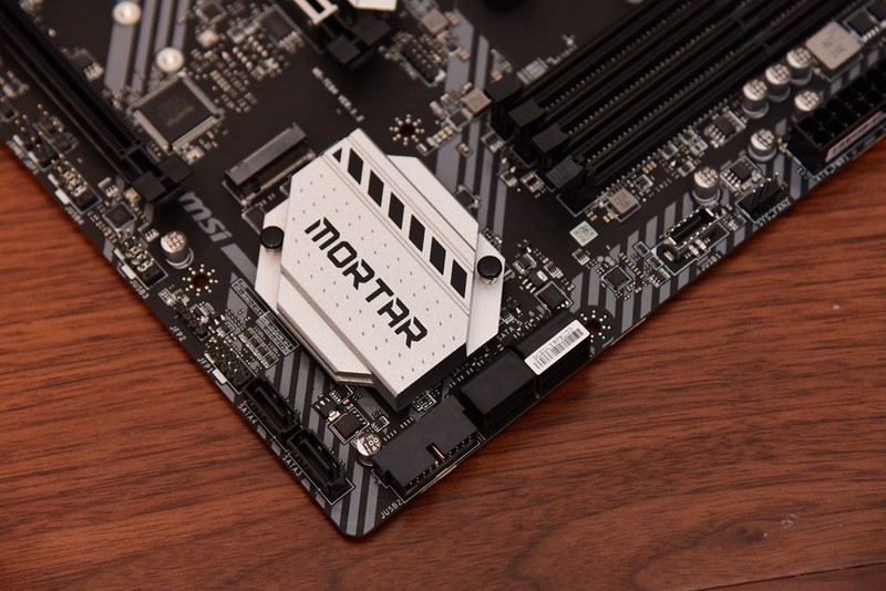 显卡不降价，亮机显卡走起！GTX1050TI&RX6400？