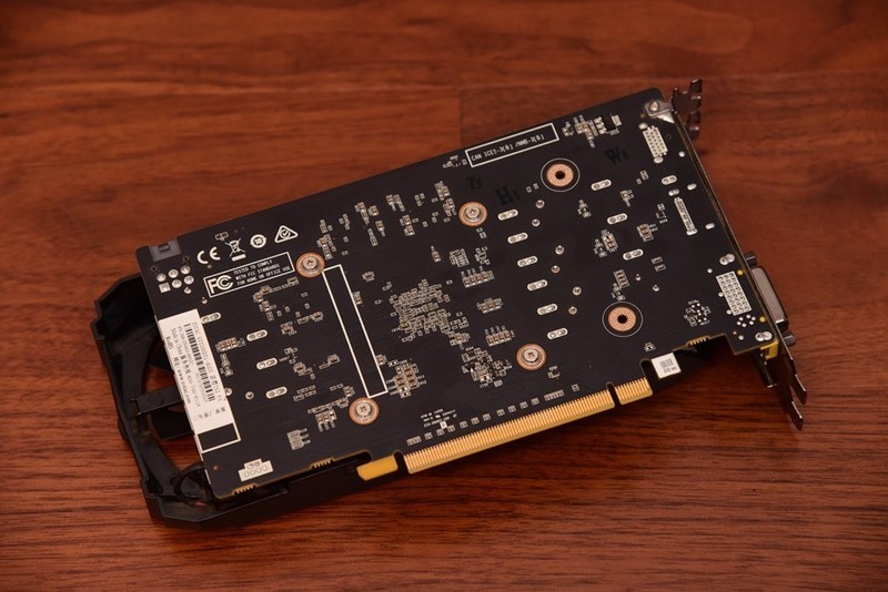 显卡不降价，亮机显卡走起！GTX1050TI&RX6400？