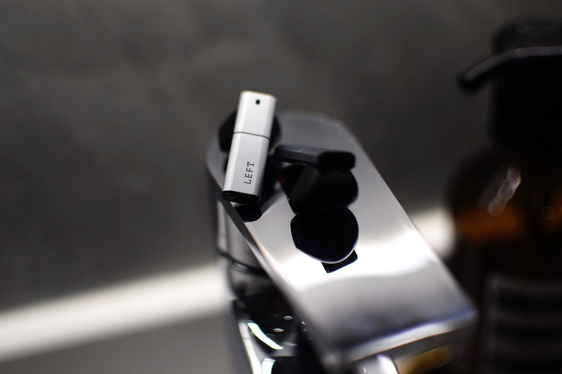 科技和复古并存 抗菌抗病毒涂层 猫王XOG-SpeedX蓝牙耳机