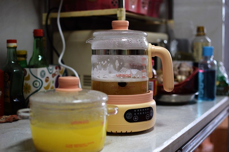 母婴居家好物 能烧水还能做辅食的恒温水壶也太香了吧！
