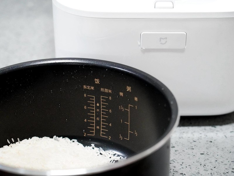 28分钟快煮，4L大容量，米家电饭煲C1 Pro才两百多，确定没错？